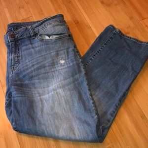 Apt 9 modern size 14